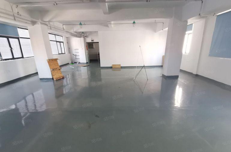 福永桥头地铁原房东300平米精装修电商办公研发厂房仓库出租