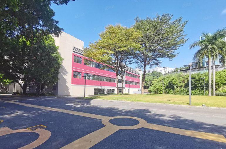 福永地铁口附近30000平厂房出租适合学校企业总部电子烟办公