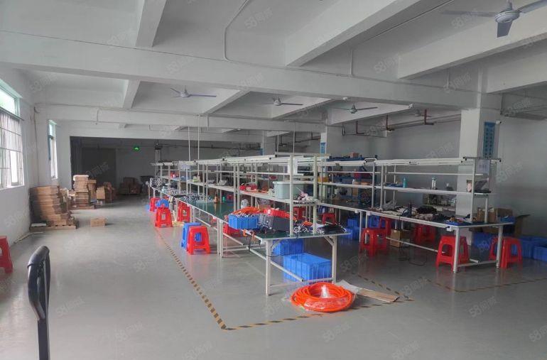 沙井300平到1000平厂房出租带装修靠近地铁站形象好空地大