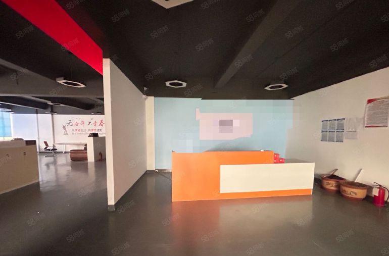 宝安石岩塘头楼上精装修650平米厂房出租