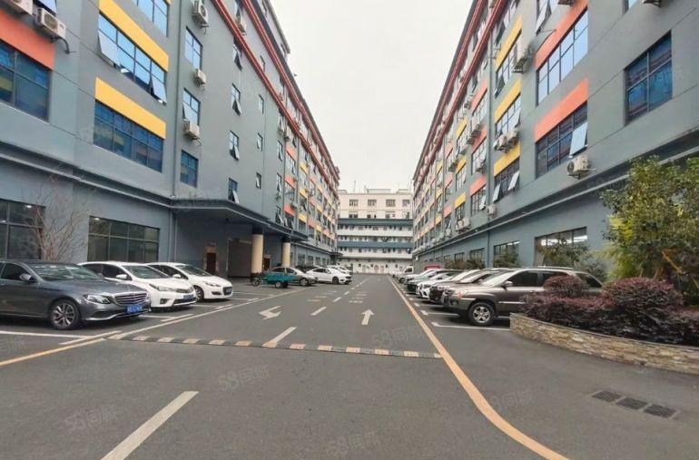 西乡，宝田创意园，地铁站边，楼上带装修470平起办公厂房出租