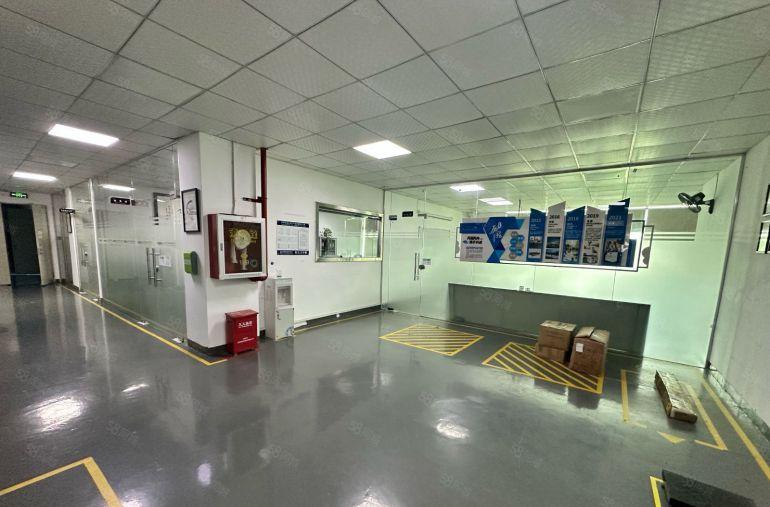 沙井壆岗新出精装修厂房240平出租