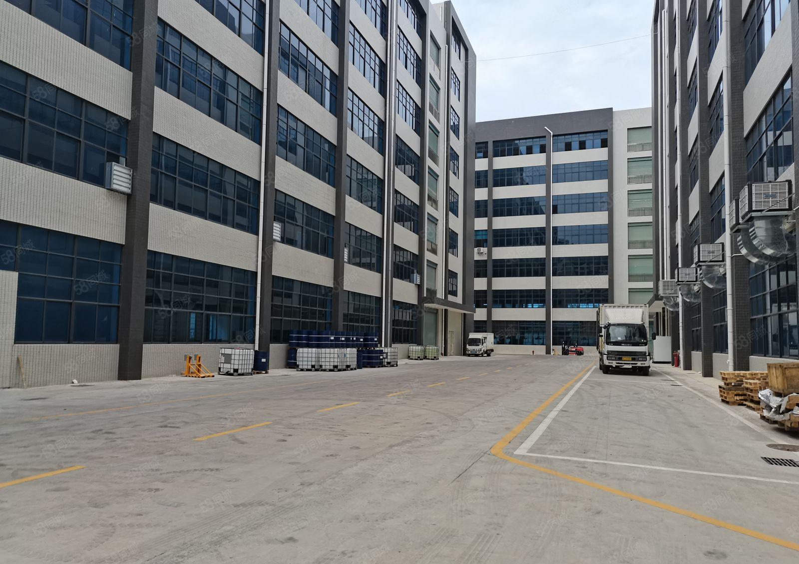 西乡地铁口1000平精装修厂房出租大小可分租