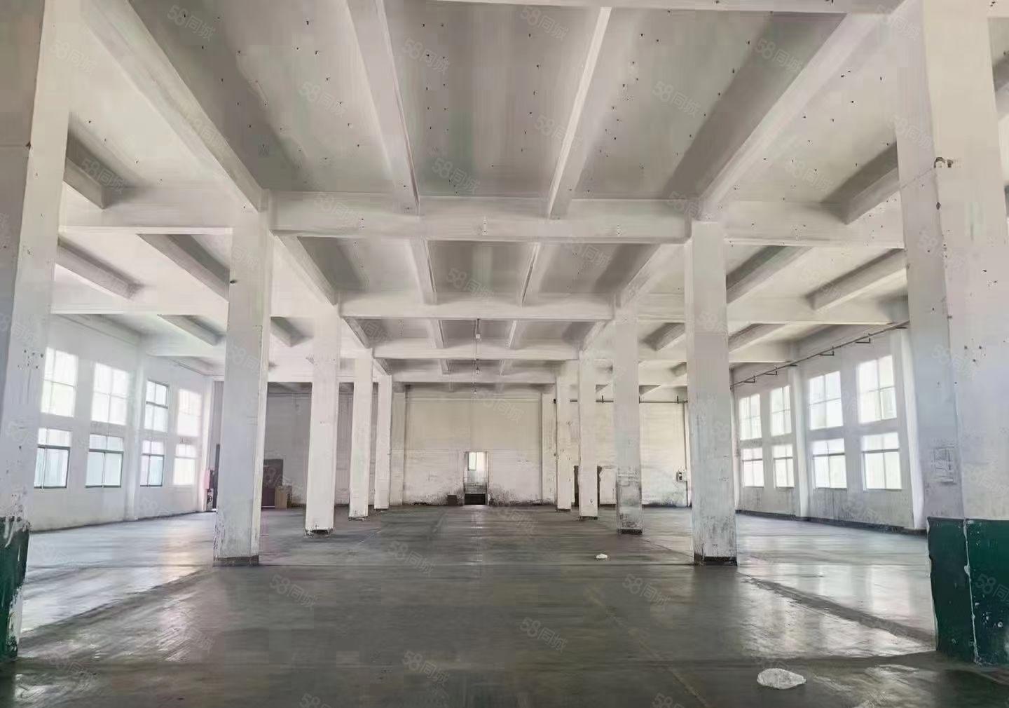 福永新和高速口附近整栋7200平厂房出租可分租园区空地大