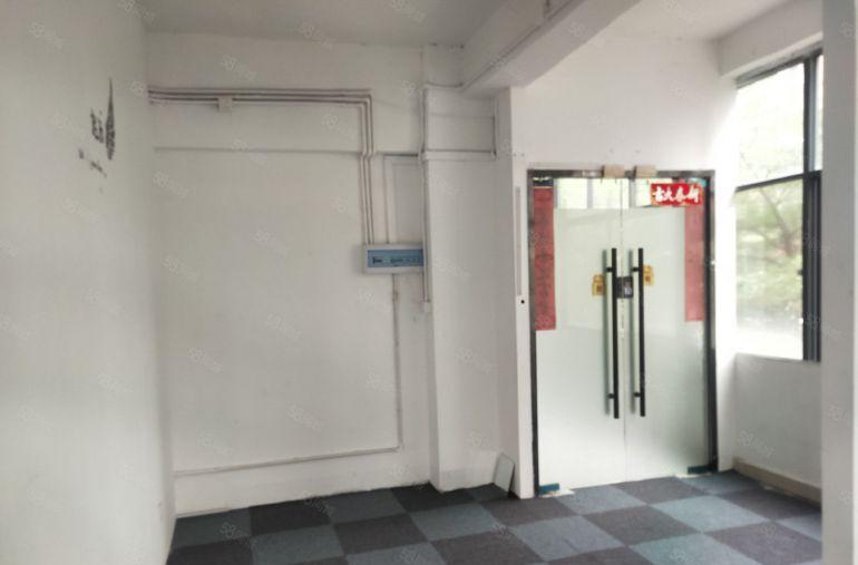 沙井沙头南环路附近电商产业园新出楼上100平，200平招租