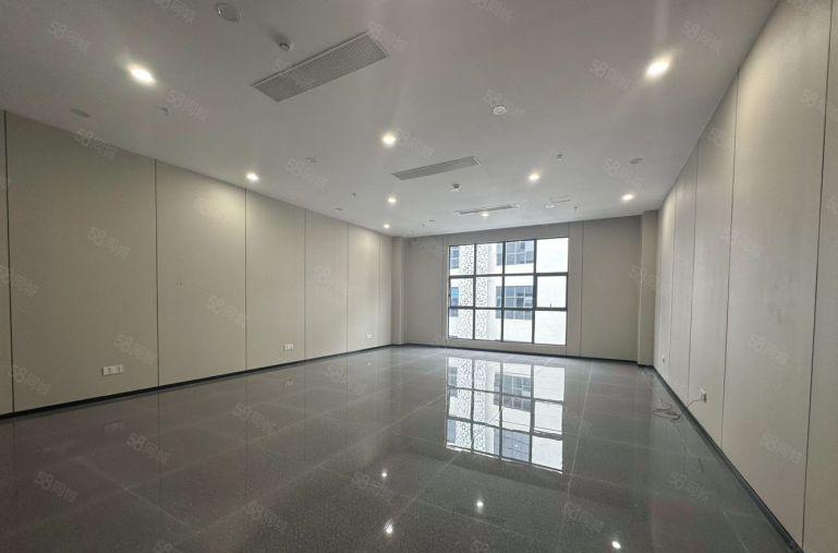 西乡固戍地铁口原房东实际面积出租600平大小可分28元