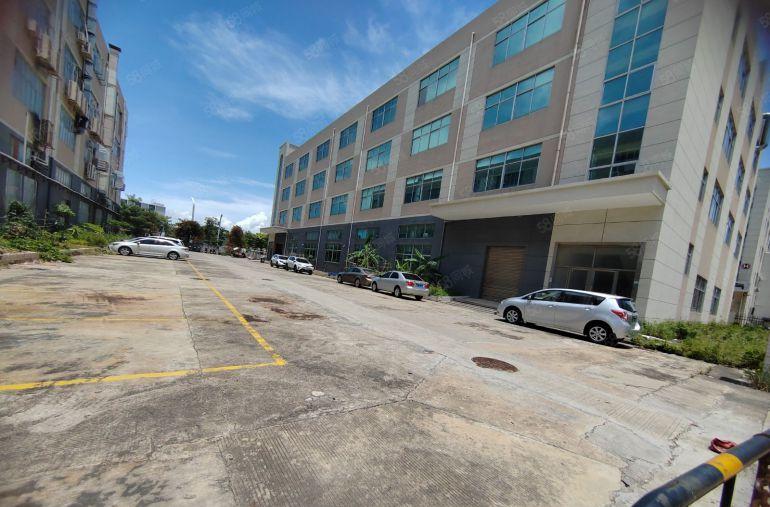 沙井6000平 独门独院厂房仓库 原房东红本实际面积 可分租