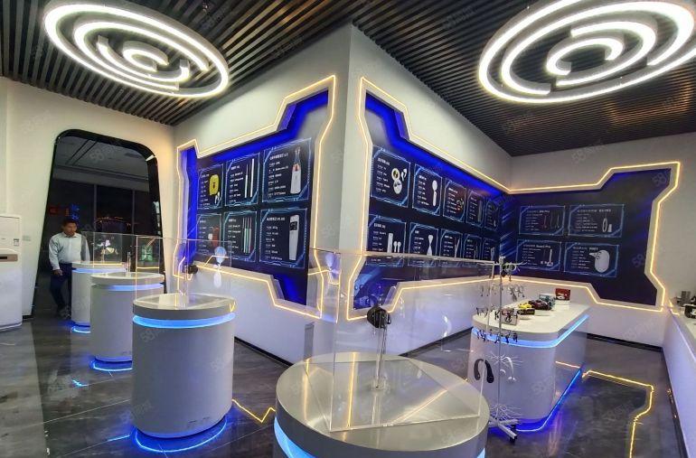 西乡固戍全新工业上楼300平起租12000平适合办公研发电子