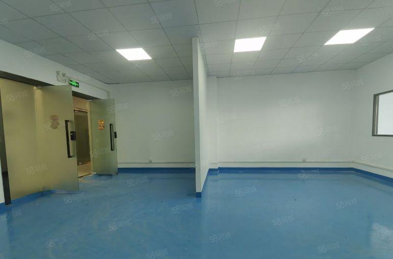 西乡，固戍地铁站附近，楼上350平现成装修厂房仓库，拎包入驻