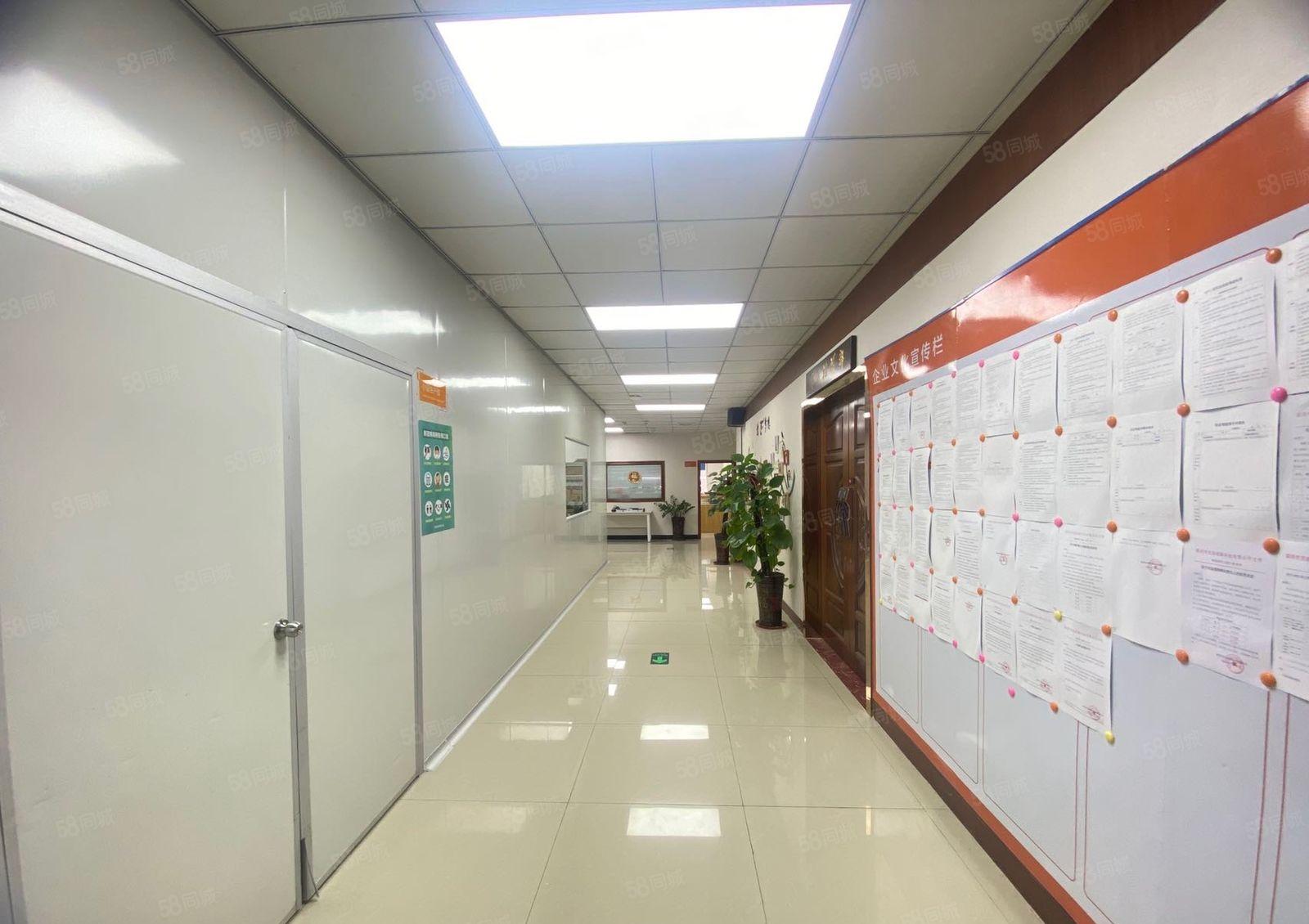 石岩官田地铁口新出厂房一楼1700平方厂房出租一楼层高6米