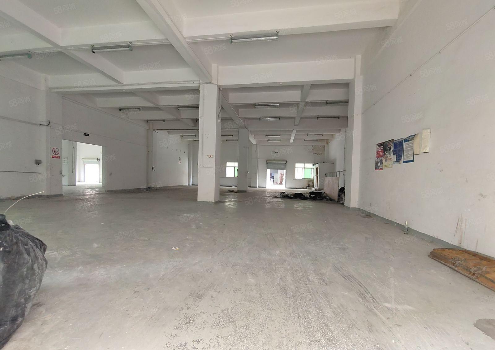 西乡，固戍工业区，一楼1000平厂房仓库出租，可分租500平