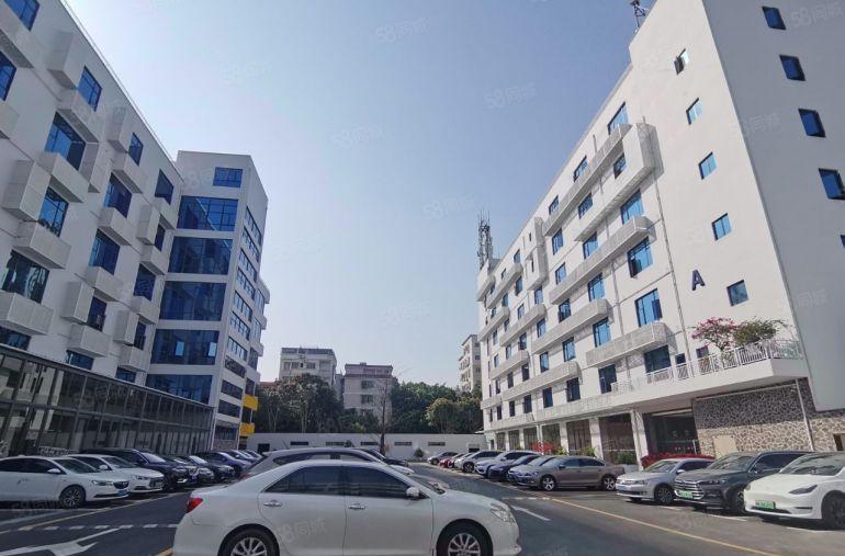 西乡流塘地铁口2000平精装修办公研发厂房低价出租可分租