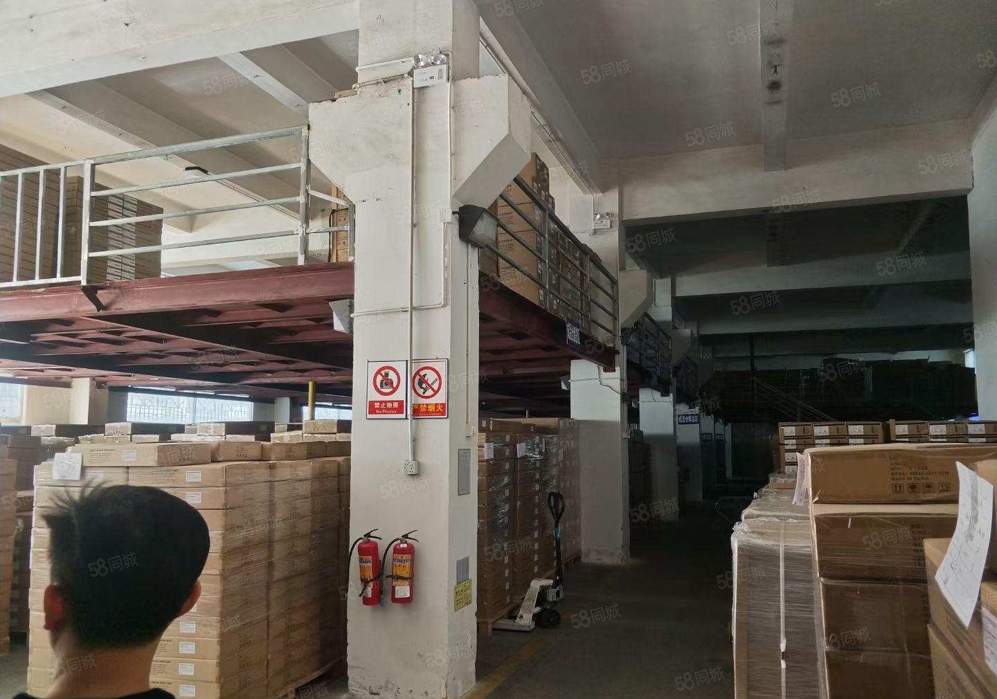 西乡洲石路边一楼1600平重工业带牛角厂房五金注塑物流仓储等