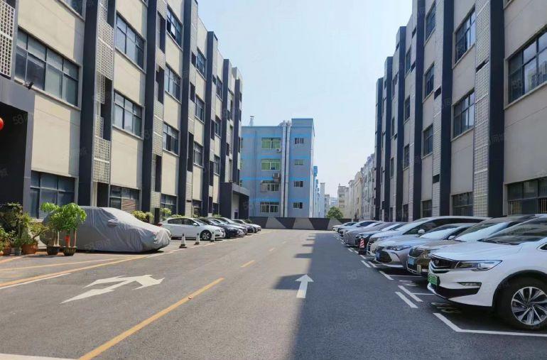 福永地铁口原房东大型花园式工业区一楼精装厂房1000平米出租