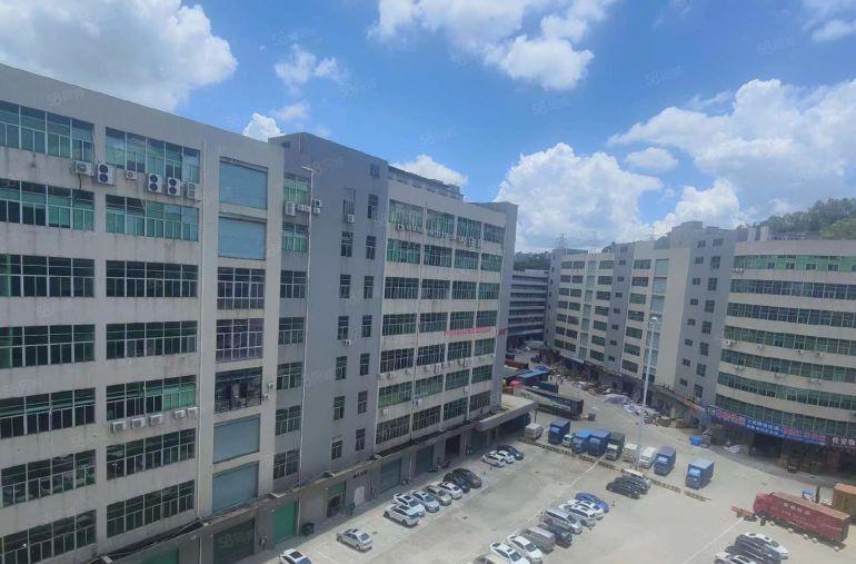 实惠实用精装整层2000平仅租33元每平水电到位即租即用