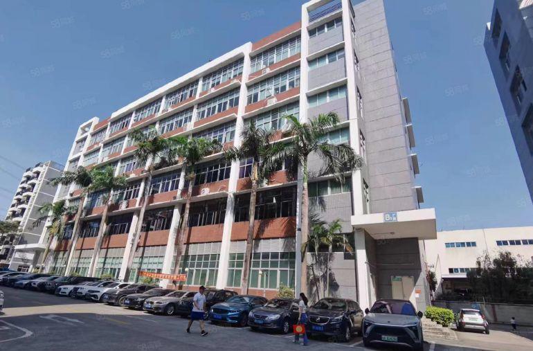 宝安石岩石龙仔650平楼上原房东豪华精装修厂房出租水电齐全