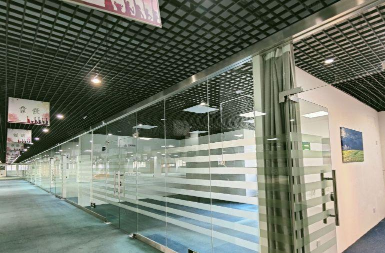 零公摊地铁口红本整层60元每平2650平生产研发办公仓储等