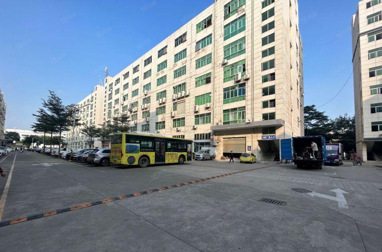 石岩北环路楼上800平原房东实际面积精装修无尘车间厂房出租