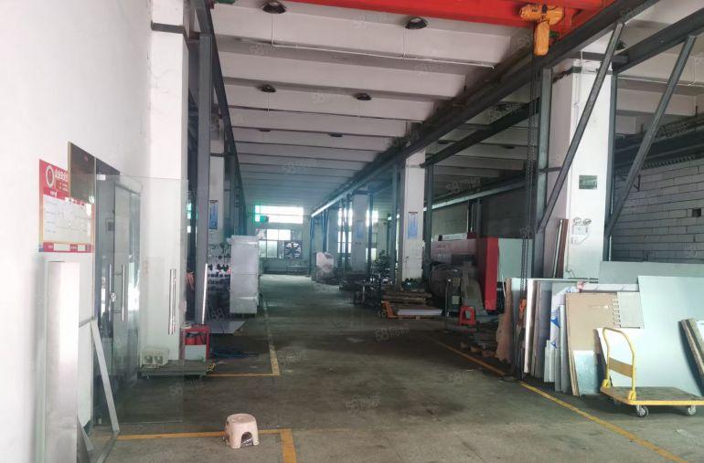 塘尾宝安大道旁富华工业区1500平一楼高6米厂房100平起租