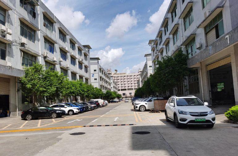 松岗车站附近楼上500带装修实际面积无公摊过环评低价招租