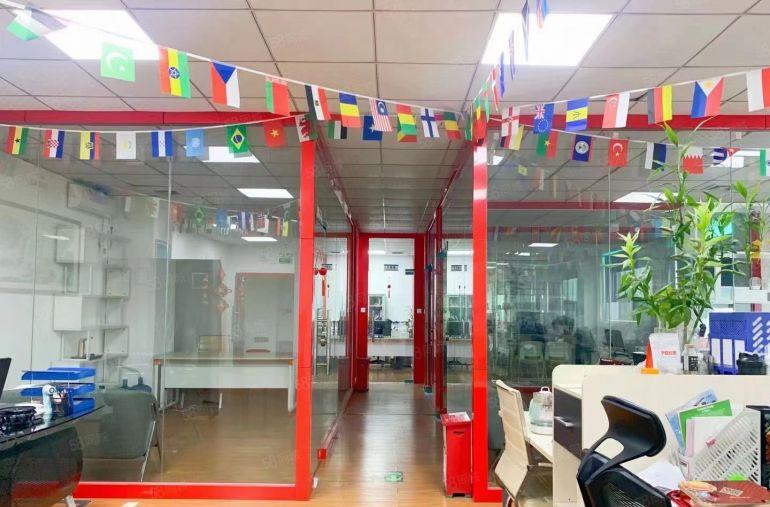 沙井地铁口800平米精装修厂房无转让费出租办公室仓库低价分租