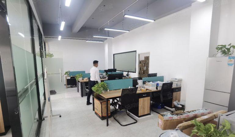 深圳国际会展附近楼上750平精装修厂房