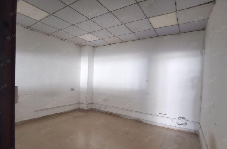 西乡固戍附近一楼128平，210平，300平大小面积出租