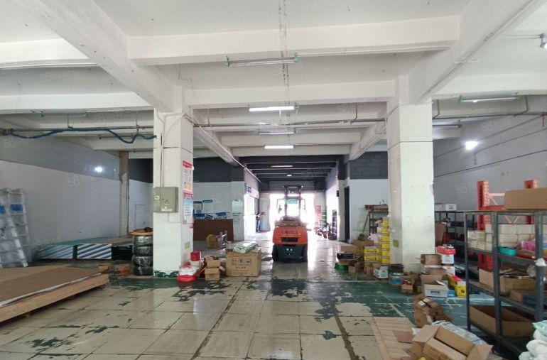 西乡固戍，独院厂房，一楼带装修500平厂房出租，进出货车便利