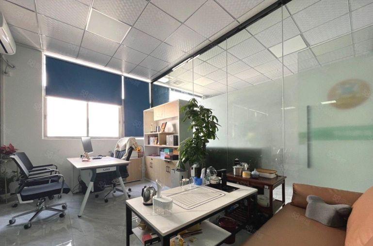 西乡地铁站固戍700平至1300平3000平精装修特价厂房