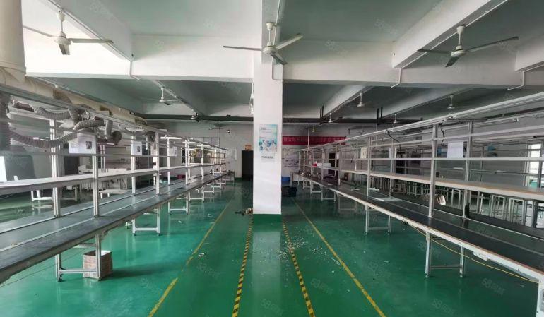 福永塘尾高新科技园新出楼上2600平米豪华装修出租