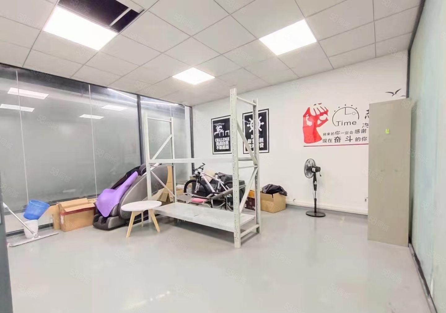 石岩汽车站新出独院三层面积5600平方独院厂房招租