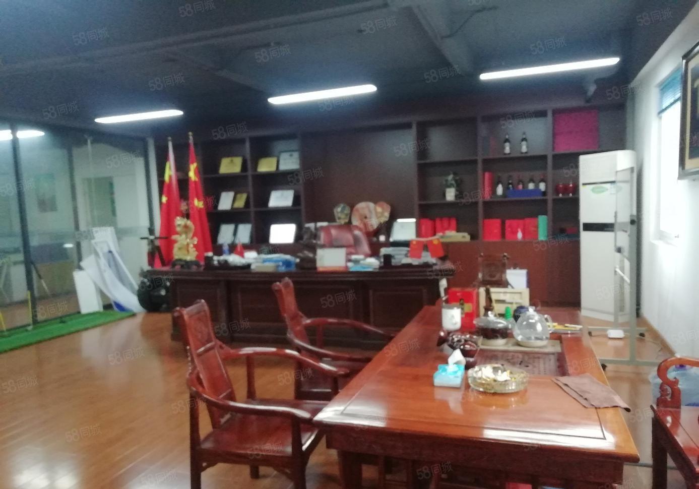 福永福海街道高速出入口，精装修厂房1000平方整层二楼