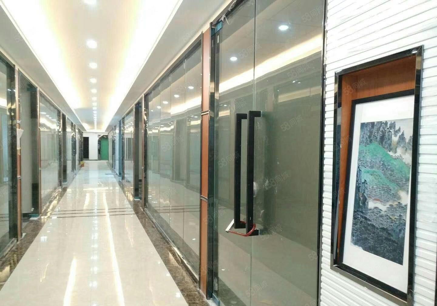 特价 新安兴东地铁口附近280平精装修3加1格局适合办公电商