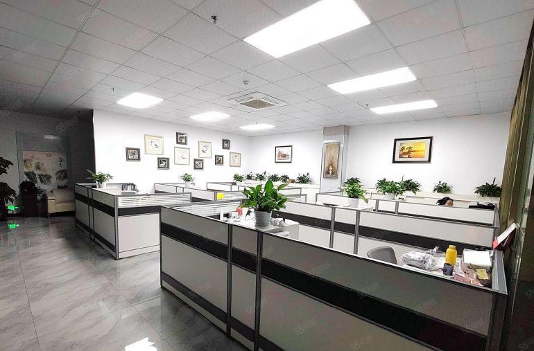 福永大洋田楼上豪华装修460平办公厂房，适合办公研发电商