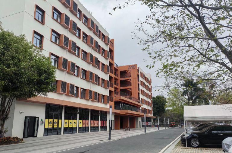 西乡桃源科技园开发商红本电改园区整层1800方医疗设备