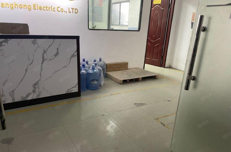 1000平方沙井新桥高速口附近精装修厂房出租水电到位拎包生产