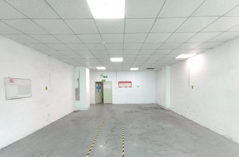 西乡固戍，梧桐岛附近，带装修220平169平厂房仓库出租