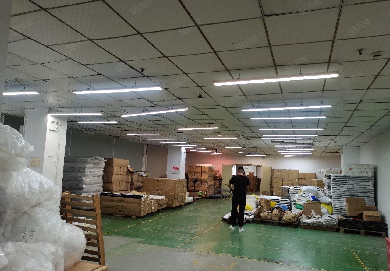 石岩高速路口旁1000厂房出租现成地坪漆位置好各种证件齐全