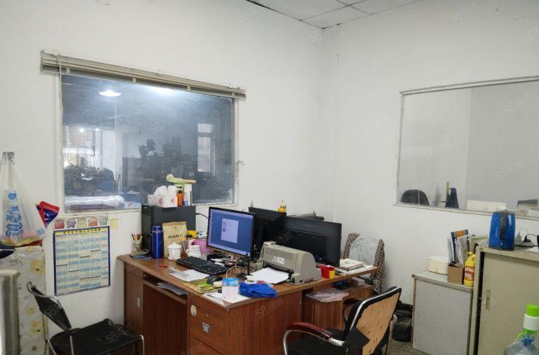 松岗燕川工业区新空出1楼标准厂房500平方，带装修办公室！