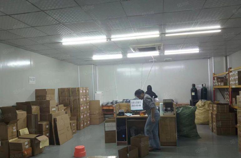 石岩北环新出楼上1380平米精装修无尘车间原房东出租