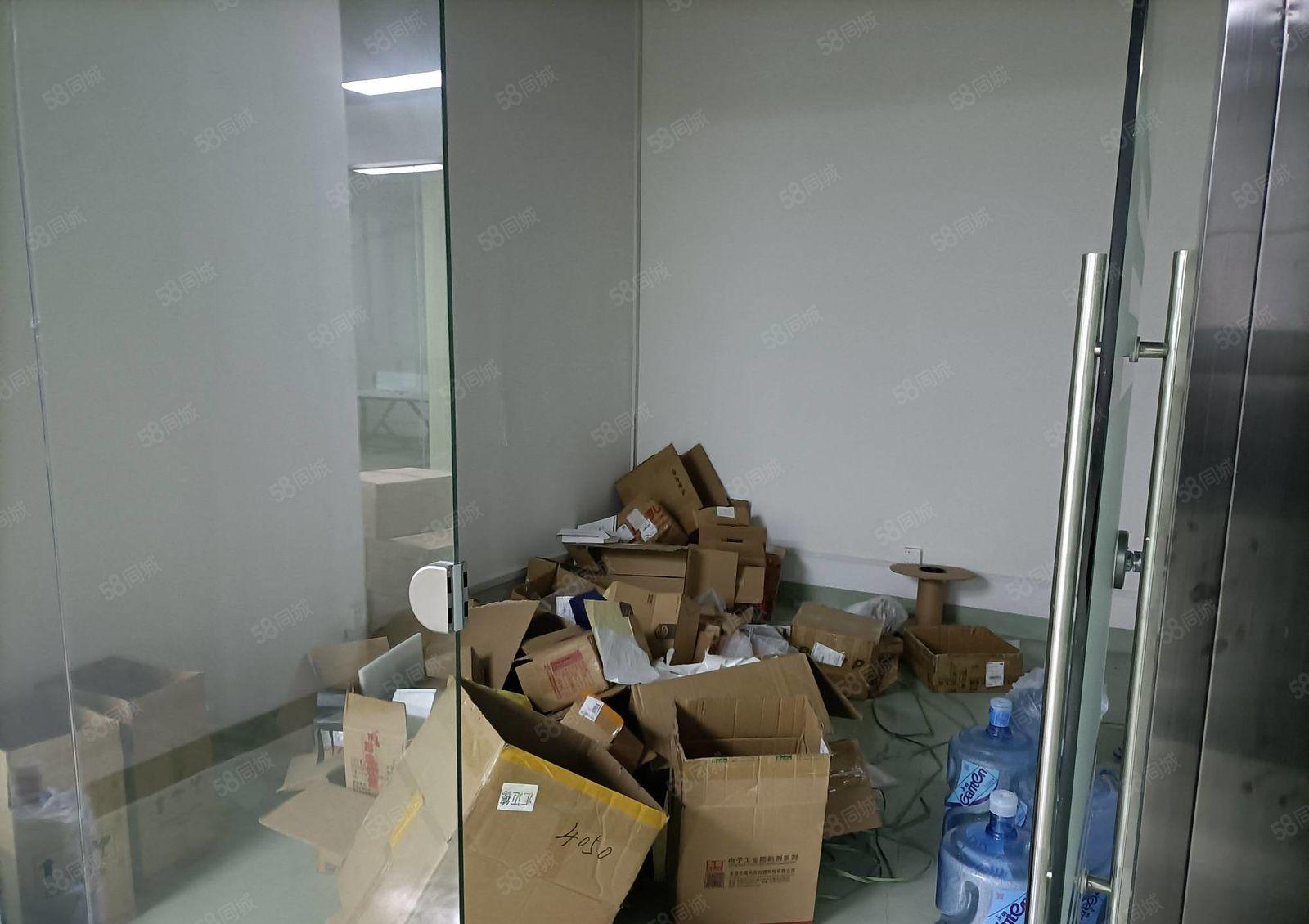 石岩北环高薪园区新出450平厂房出租，带装修无转让费