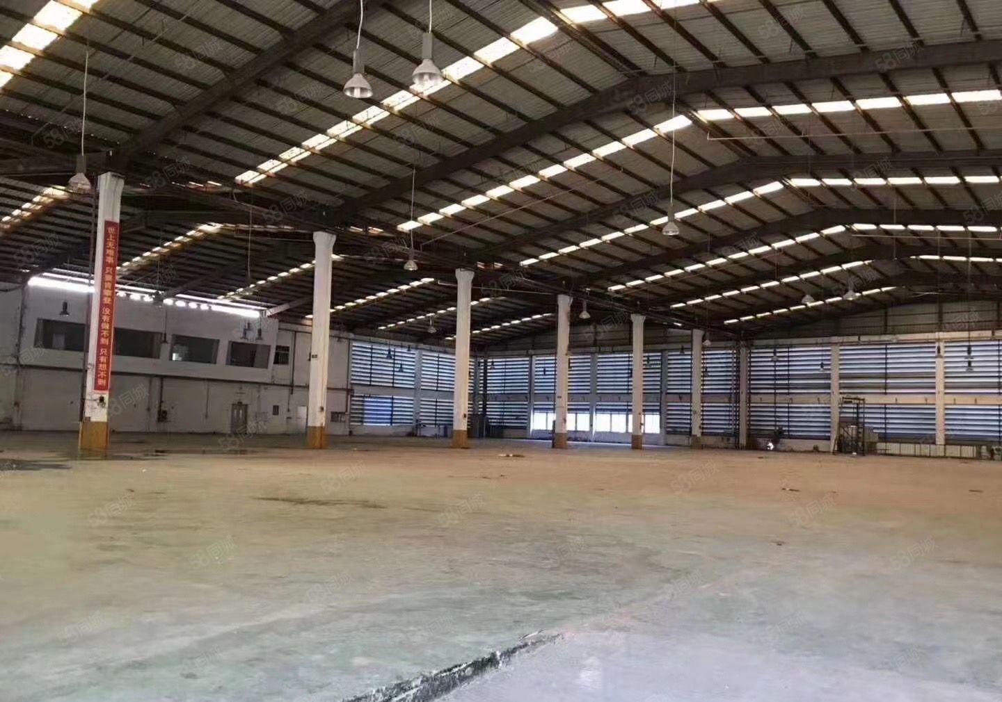 石岩高速口新出单一层高度7米高2800平方厂房仓库招租带装修