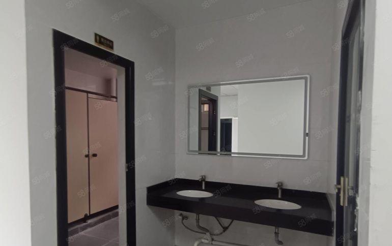 福永无尘车间1500厂房出租仓库出租地铁口低价分租原房东出租