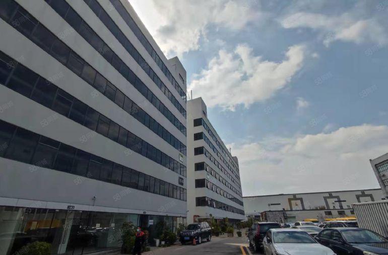 松岗地铁站旁原房东楼上800平方厂房精装修带办公室低价出租