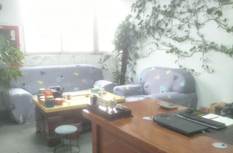 西乡，固戍1200平带装修厂房仓库出租