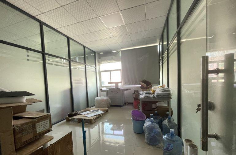 松岗塘下涌107国道原房东带红本厂房1000平起分，空地超大