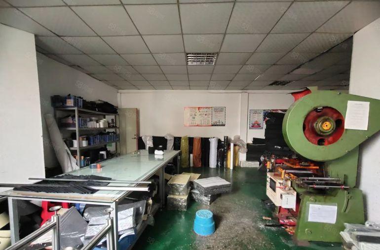 西乡固戍工业区，航城大道带装修190平235平厂房仓库出租