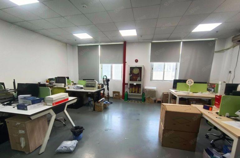 西乡宝田工业区650平精装修原房东地铁口实际面积厂房仓库出租