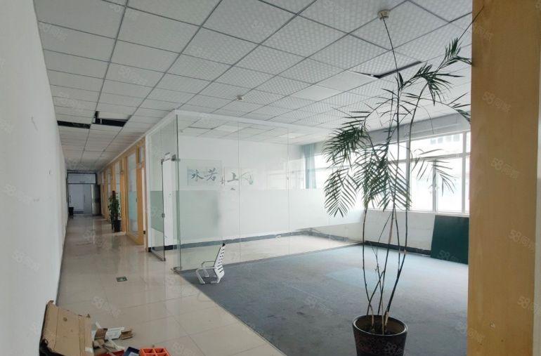 低价厂房沙井共和2楼1415平带装修前台办公室车间