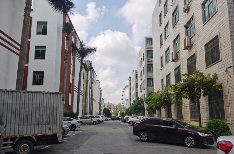 宝安西乡固戌大型工业区300平至1000平 一楼厂房仓库出租